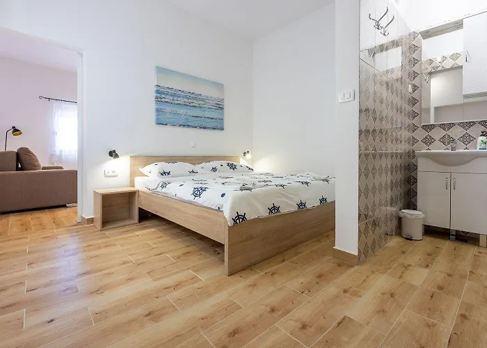 Апартаменты Modernes Nur 600 Meter Zum Mit Privater Terrasse, Grill, Waschmaschine
