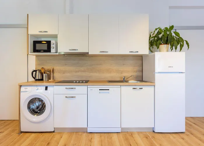 Апартаменты Modernes Nur 600 Meter Zum Mit Privater Terrasse, Grill, Waschmaschine Нови-Винодолски